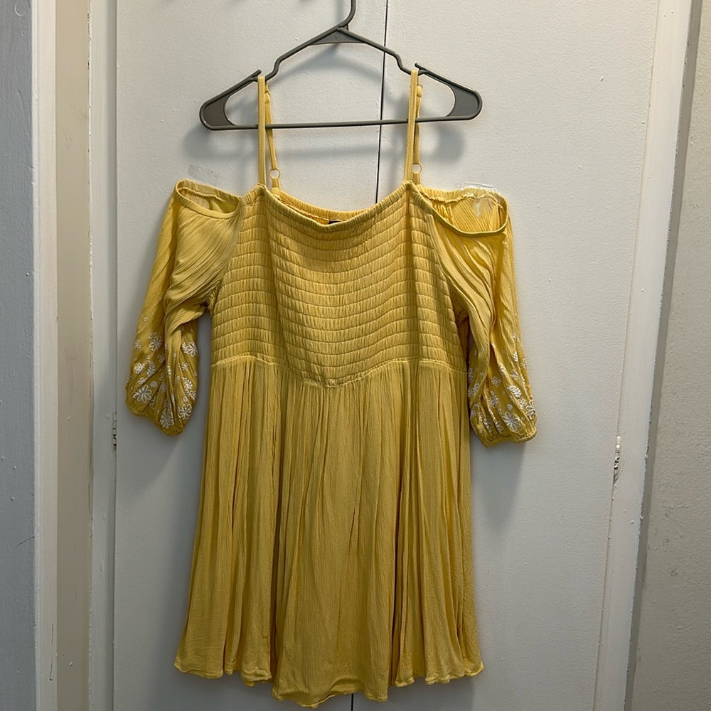 Torrid -Mini Gauze Cold Shoulder Dress size 2x